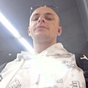 Знакомства: Руслан, 28 лет, Луга