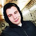 Знакомства: Руслан, 24 года, Киров