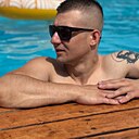 Знакомства: Кирилл, 23 года, Новосибирск