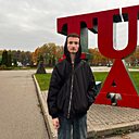 Знакомства: Максим, 18 лет, Узловая