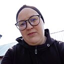 Знакомства: Алена, 29 лет, Комсомольское