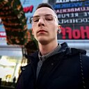 Знакомства: Валентин, 28 лет, Калуга