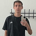 Знакомства: Артур, 20 лет, Сарапул