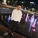 Знакомства: Виктор, 38 лет, Армавир