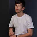Знакомства: Валентин, 19 лет, Печоры