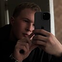 Знакомства: Максим, 22 года, Пермь