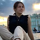 Знакомства: Ксения, 23 года, Саратов