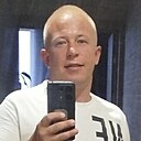 Знакомства: Денис, 31 год, Троицк