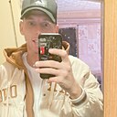 Знакомства: Артем, 30 лет, Усть-Лабинск