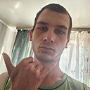 Знакомства: Денис, 24 года, Витебск