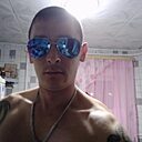 Знакомства: Юрий, 40 лет, Макинск