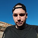 Знакомства: Данил, 22 года, Майкоп