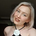 Знакомства: Юля, 35 лет, Москва