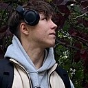 Знакомства: Даниил, 19 лет, Псков