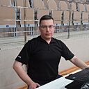 Знакомства: Олег, 30 лет, Киров