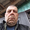 Знакомства: Везунчик, 42 года, Саратов