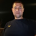 Знакомства: Альфред, 42 года, Октябрьский (Башкортостан)