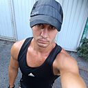 Знакомства: Денис, 36 лет, Зверево