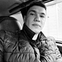 Знакомства: Артём, 32 года, Таганрог