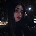 Знакомства: Алина, 22 года, Челябинск