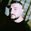 Знакомства: Макс, 29 лет, Кропивницкий