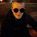 Знакомства: Виктор, 23 года, Андреаполь