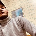 Знакомства: Макс, 23 года, Несвиж