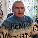 Знакомства: Юрий, 32 года, Харьков