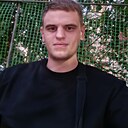 Знакомства: Рома, 31 год, Азов