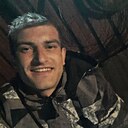 Знакомства: Андрей, 28 лет, Караганда