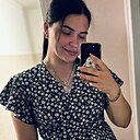 Знакомства: Элена, 28 лет, Снежное