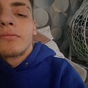 Знакомства: Лев, 22 года, Мурманск