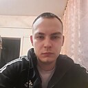 Знакомства: Данил, 24 года, Слободской