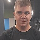 Знакомства: Артем, 33 года, Адлер