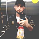 Знакомства: Бахтиёр, 25 лет, Химки