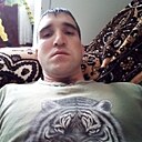 Знакомства: Виктор, 32 года, Ижевск