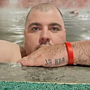 Знакомства: Евгений, 32 года, Челябинск