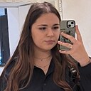 Знакомства: Настя, 24 года, Гатчина