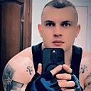 Знакомства: Роман, 31 год, Чернигов