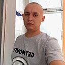 Знакомства: Максим, 32 года, Омск