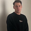 Знакомства: Артем, 28 лет, Усть-Кут