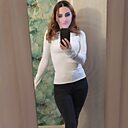 Знакомства: Юля, 38 лет, Санкт-Петербург