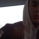 Знакомства: Владимир, 25 лет, Саратов