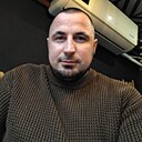 Знакомства: Валерий, 35 лет, Казань