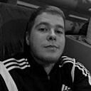 Знакомства: Макс, 24 года, Когалым