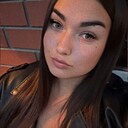 Знакомства: Даша, 23 года, Екатеринбург