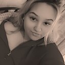 Знакомства: Елена, 22 года, Чегдомын