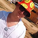 Знакомства: Максим, 32 года, Набережные Челны