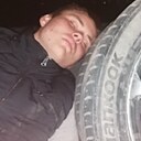 Знакомства: Евгений, 27 лет, Белово