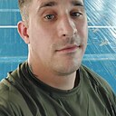 Знакомства: Андрейй, 32 года, Кузнецк